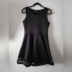 Black Sleeveless Dress